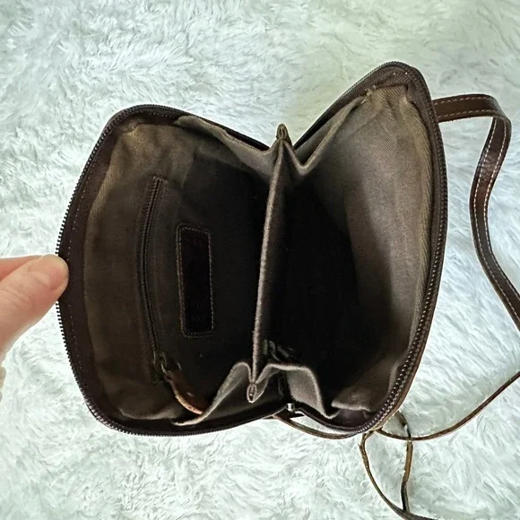 Brown Leather Crossbody Bag - Picture 5 of 9